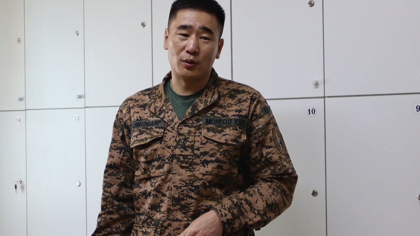 ЗҮҮН БҮСИЙН АЛБАДАН ЭМЧИЛГЭЭНИЙ ТӨВИЙН ҮЙЛ АЖИЛЛАГААТАЙ ТАНИЛЦЛАА.