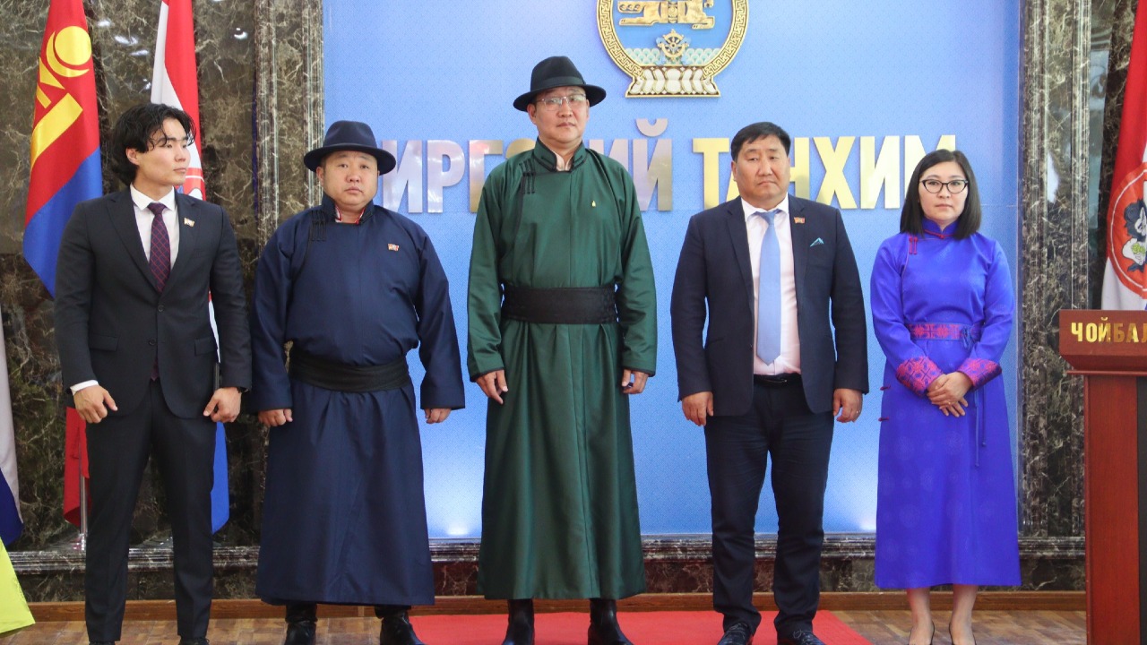 ШАГНАЛ ГАРДУУЛАХ ҮЙЛ АЖИЛЛАГАА БОЛЛОО. 