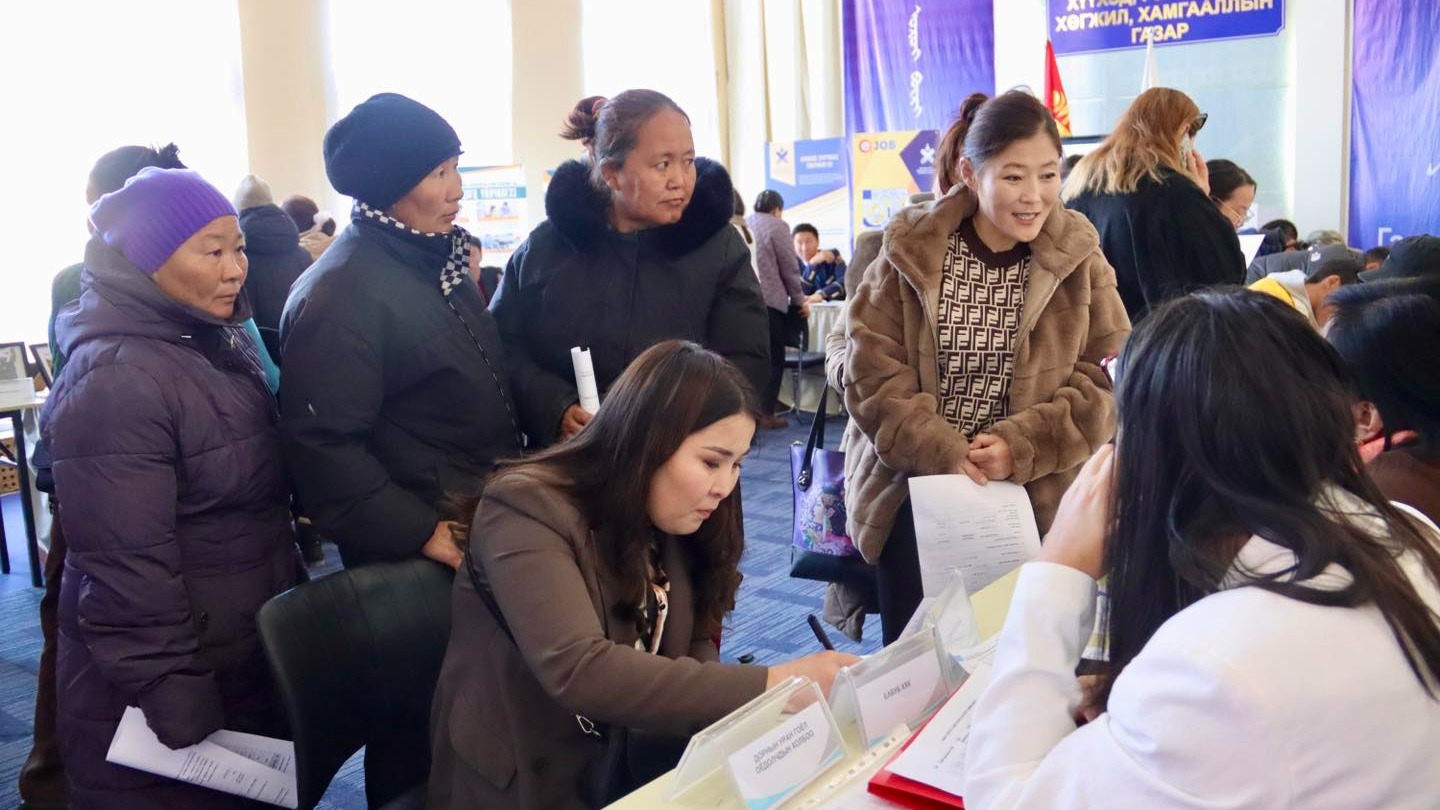 ХӨДӨЛМӨР ЭРХЛЭЛТИЙГ ДЭМЖИХ ӨДӨРЛӨГ ЗОХИОН БАЙГУУЛАГДАЖ БАЙНА