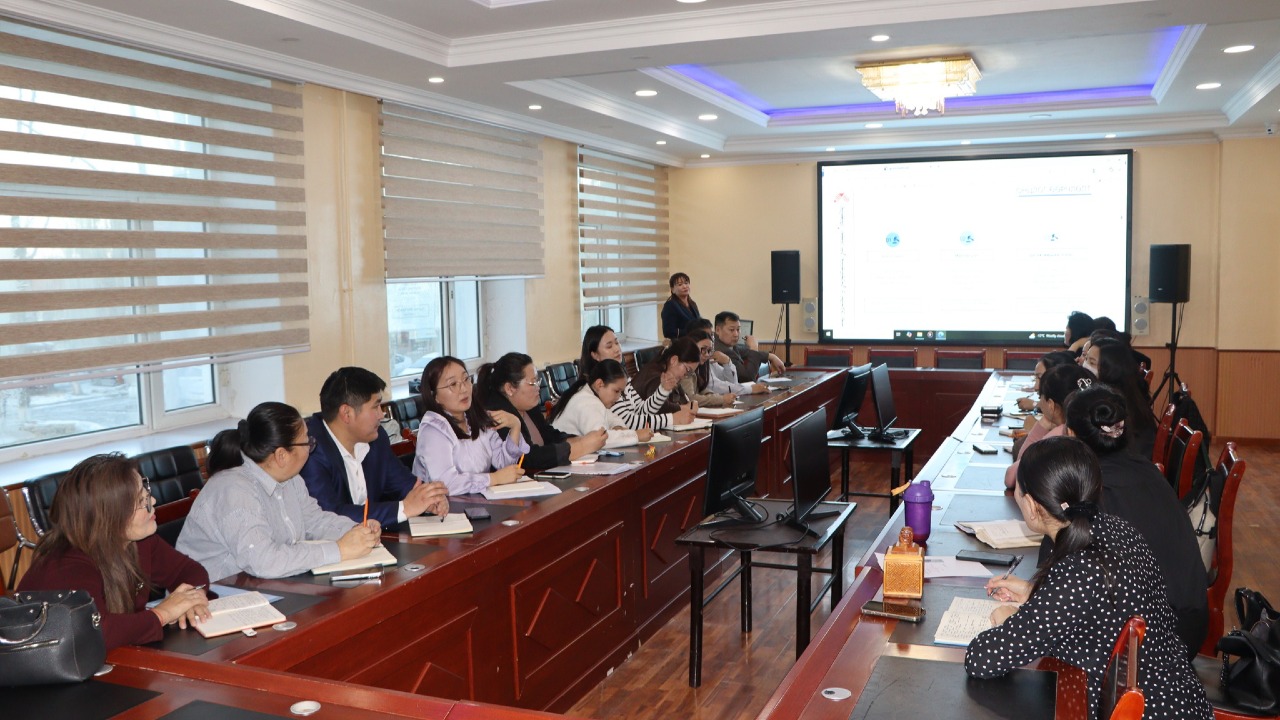 ШИНЭЧЛЭСЭН ЖУРМЫГ ТАНИЛЦУУЛЛАА.